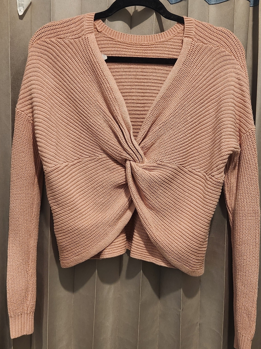 Knot-Front Ribbed V-Neck Sweater - Blush Pink